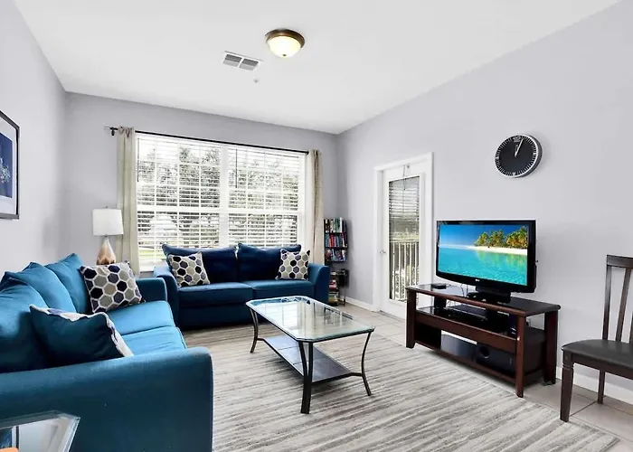 Beautiful Vacation Condo At Windsor Palms Resort
